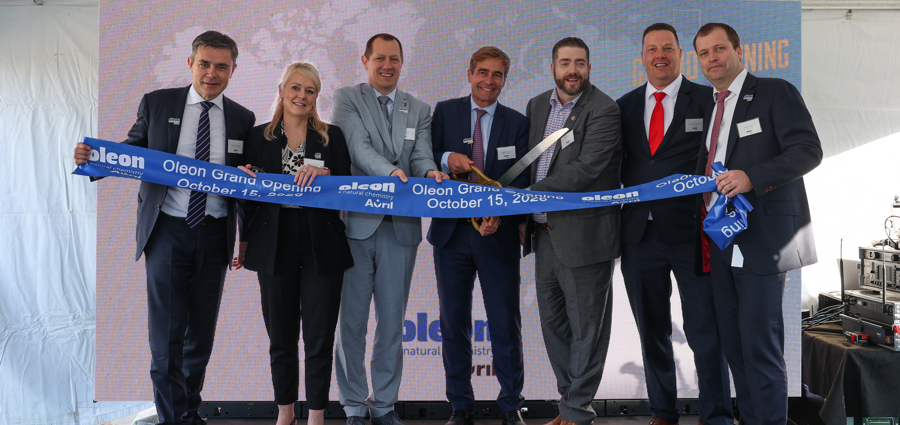 Group picture at Oleon Conroe Grand Opening And Ribbon Cutting